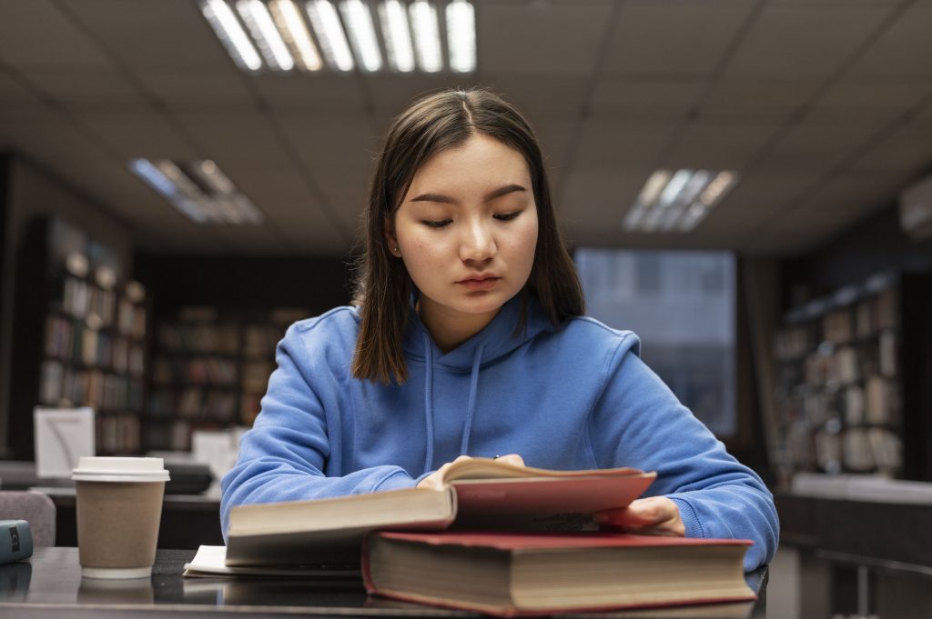 10 Rekomendasi Situs Jurnal Internasional Untuk Publikasi Artikel Ilmiah oleh JokiJurnal.com